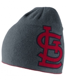 Get your head in the game with this comfortable MLB St. Louis Cardinals knit cap from Nike.