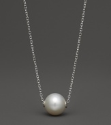 Cultured freshwater pearl necklace in white gold.