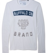 Add some length to your casual style with this graphic t-shirt from Buffalo David Bitton.