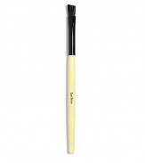 Angled brush head expertly shapes and defines natural-looking brows. 