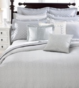 A dream come true! This Vendome comforter from Martha Stewart Collection features a grey geometric jacquard pattern that gives your bed a luxurious upgrade.