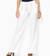 Rendered in breezy linen, these Lauren by Ralph Lauren pants are finished with a chic, wide leg and drawstring waist.