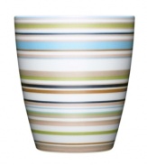 More than bold stripes and warm colors, the Origo tumbler transitions from oven to table and into the dishwasher without a hitch. Combine with other Iittala dinnerware pieces to make any setting pop. Designed by Alfredo Haberli.