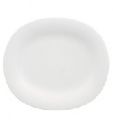 Fresh modern from Villeroy & Boch dinnerware. The dishes in this set are sheer white china in oval form that inspires simply harmonious dining. A soft fluidity and radiant glaze give these dinner plates quiet elegance and lasting appeal.