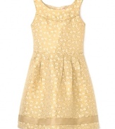 Her fairy tale event begins in this dazzling Juicy Couture sleeveless dress featuring a shimmering jacquard heart print on a ladylike silhouette.