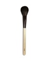 An expertly tapered brush designed for contouring or all-over cheek shading. Made of luxuriously soft goat hair.