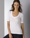 Ribbed tee with v-neck. A must have basic tee.