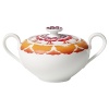 This premium bone-china sugar bowl by Villeroy & Boch is beautifully enhanced with brightly colored floral designs. Mix it and match it with other pieces in the collection for endless creative combinations.