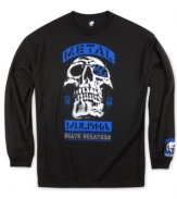 This long sleeve skull tee by Metal Mulisha adds some edge to your layered look.