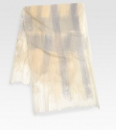 Lightweight wool blend in a muted, brushstroke pattern.23 X 7252% wool/28% nylon/20% linenHand washMade in Italy