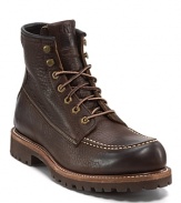 A chunky, rugged autumn boot from Frye, the Dakota keeps your feet firmly on trend.