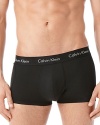 These Calvin Klein trunks feature a classic fit with the logo at the waistband.