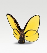 A lovely butterfly paperweight in lead crystal with Baccarat signature. 3 X 2½ Hand wash Made in France 