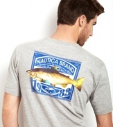 Get the freshest catch you can with this weekend-ready tee from Nautica.