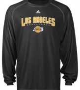 Keep team spirit alive in this Los Angeles Lakers NBA adidas shirt featuring CLIMALITE technology to keep you comfortable.