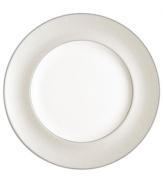 Fresh yet formal, any main course looks fabulous on the fine china Etoile Platinum dinner plates. From innovative designer Monique Lhullier's collection of dinnerware and dishes, it features a pearlescent border with glossy raised dots and a fine stitch-like pattern.