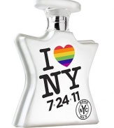 I LOVE NEW YORK for Marriage Equality: An easy-to-wear, easy-to-love fragrance that honors New York proudly setting the global pace in celebrating love, marriage and civil rights. Top notes: Mandarin, nutmeg and plum. Middle notes: Rose, jasmine, ginger lily. Bottom notes: Cashmere wood, sandalwood and amber.