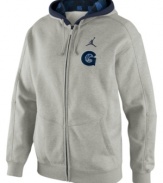 Show the Georgetown Hoyas you're proud of them in this hoodie by Nike.