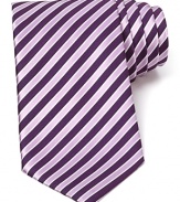 Silk tie with diagonal stripes.