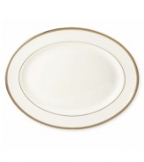 From designer kate spade comes this clean, classic and glistening dinnerware collection. Featuring lustrous gold, platinum and black rim accents on fine white bone china, Sonora Knot is a fresh take on traditional finery, perfect for any occasion.