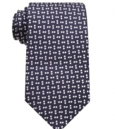 Tired of stripes and solids? Turn to this tonal dot tie from Perry Ellis for smooth, modern style.