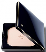 This ultra-fine pressed powder spreads delicately for an instantly beautiful finish. Treatment Lucent Powder EX creates a natural radiance and provides a satin sheen while covering dullness, spots and other skin concerns. Blends well with skin and helps foundation and makeup last longer. Includes Signature Case, Refining Pressed Powder Refill and Puff.The Importance of Face to Face ConsultationLearn More about Cle de Peau BeauteLocate Your Nearest Cle de Peau Beaute Counter