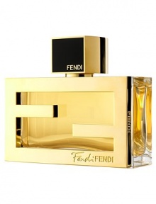 Fan di FENDI is a pure object of desire. A glamorous piece of sensual gold. The Eau de Parfume is an exciting fragrance, a sexy scent for the skin: radiant, sensual, and addictive.Top Notes: Pear blackburrant accord, Tangerine, Pink peppercorn Heart Notes: Damascena rose, Yellow jasmine Base Notes: Soft leather accord, Patchouli 