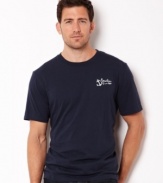 Comfortable and cool, this graphic t-shirt from Nautica is quite the catch.