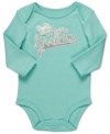 She'll be as angelic as little sisters should be in this sweet bodysuit from Carter's.