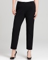 A minimalist take on a wardrobe essential: these DKNYC skinny pants are streamlined with a high waist.