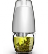 Don't ruin your recipes by adding too much oil. The Prepara oil mister is the perfect tool to control the fat, adding just the right amount to make your meals healthier. You can even make your own flavored oils right inside to use as a fabulous salad seasoning. One-year warranty.