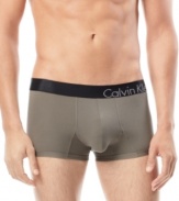 Maximal protection and comfort for your most important areas. These boxer briefs from Calvin Klein are the pinnacle of style and comfort.