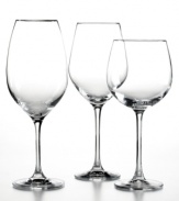 Taste it all. This versatile set of all-purpose, red and white wine glasses ensure you're prepared for whatever guests bring. Featuring dishwasher-safe glass from Martha Stewart Collection.