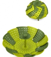 What a spread! The folding Lotus design of this one-size-fits-all steamer adjusts to fit any size pot and retracts into a compact size for easy storage. Completely non-scratch, the steamer features two bottom feet that never touch the pot and a heat-resistant silicone handle that is always cool to the touch for easy removal.