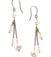 Traditional style with a fresh take. EFFY Collection's luminous earrings feature a thread chain design showcasing cultured freshwater pearls (5-7 mm). Set in 14k gold. Approximate drop: 2 inches.