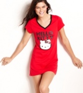 Relax in comfort and style with the help of an old friend. Hello Kitty's Graphic Cheer sleepshirt features a sparkly sequin bow on top of the front graphic.