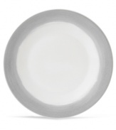 Effortlessly chic, the Simplicity Ombre salad plate by Vera Wang Wedgwood features a soft band of gray in casual white porcelain.