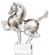 That's the spirit. A symbol of success and creativity in the Chinese zodiac, the prancing horse inspires positive thinking and, in Swarovski crystal, lends new brilliance to any home. With a base engraved in both English and Chinese seal script.