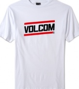 Just because you move fast, doesn't mean you don't have time for style. This Volcom logo tee makes looking cool a cinch.