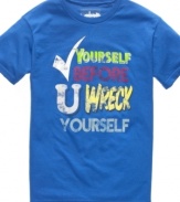 Warn the world. With a witty graphic, this T shirt from Horizon is the right pick for the weekend.