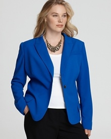 VINCE CAMUTO One Button Blazer