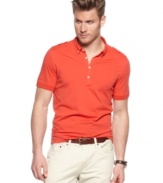 This polo shirt from Kenneth Cole New York is a salute to the simplicity of timeless style.