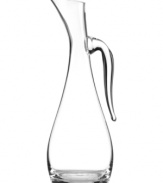 Inspired by Italy's famous wine country, the elegant Tuscany pitcher from Lenox features simply luminous crystal with a modern silhouette and wide spout. A timeless choice for any meal, any setting.