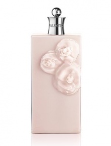 A Deluxe Bath collection enriched with precious floral extracts of jasmine, tuberose, and orange blossom. A delicious invitation to the pleasure of senses. This fluid pink-tinted milk with its delicate pearly luster moisturizes, smoothes, and dresses the skin in a satin-like veil. 6.8 oz.