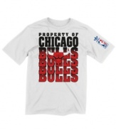 Time to take charge. Display your pride for the running of the Chicago Bulls with this NBA t-shirt from adidas.