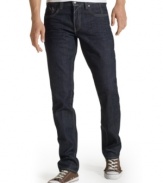 Rugged charm meets modern edge with these updated skinny straight leg jeans from Levi's. (Clearance)