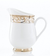 Intricate trim and scrolling vines in lavish gold make the Cru Athena creamer a fine-dining sensation and, in dishwasher-safe bone china, a dream for after dinner as well. Featuring an old-world silhouette for undeniable grandeur.