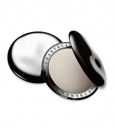 Created especially for HD cameras, Chantecaille's revolutionary skin smoothing powder goes on without a trace leaving only a flawless, matte finish. The innovative weightless powder is non-drying and colorless making it appropriate for all skin types. The ultra gliding texture never settles into fine lines and blends like a fluid on to skin to perfect your complexion. Pores are instantly erased leaving skin silky-soft and smoother than ever. Made in Italy.*ONLY ONE PER CUSTOMER.