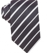 Timeless black and white stripes make this Geoffrey Been silk tie a versatile pick.