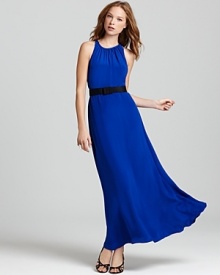 Sleek and striking, this vibrant Jill Stuart Dress Gown features a contrasting belt for a stark juxtaposition.